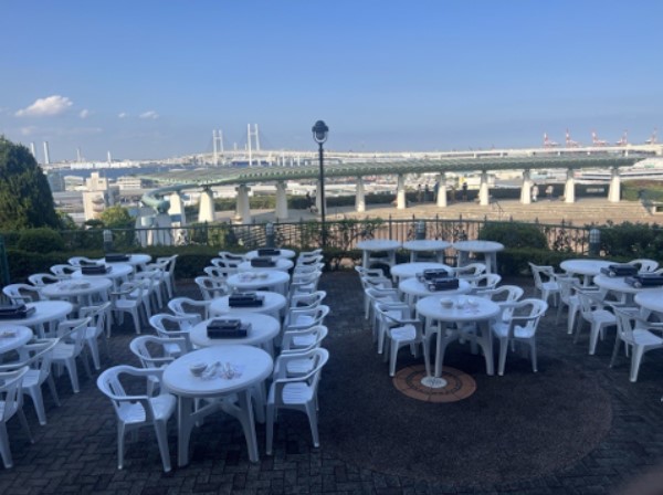 絶景とスタッフがお待ちしております♪