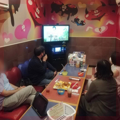 ＼同年代☆カラオケ／ 懐かしの名曲を歌おう♪