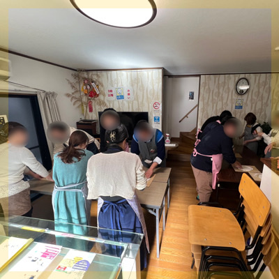 【石窯ピザ作り体験】グループで体験♪実食タイムもあり！自然と仲が深まるレア企画