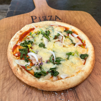 ＼自然の中でリラックス♪／恋する畑コン♡本格石釜ピザ作り体験！