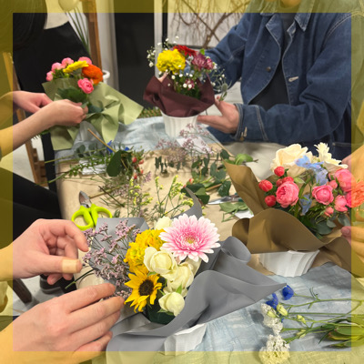 プロのレクチャー付き♪【フラワーアレンジメント作り♡体験コン】