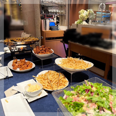 ＼最大100名！／ 新宿で【アルコール飲み放題＆ビュッフェ】を堪能♡