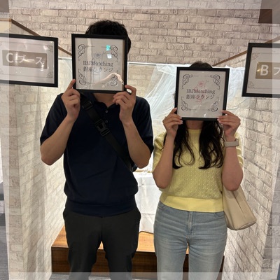 《under28！褒められ容姿の女性×高収入男性》