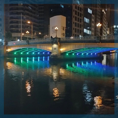 中之島公園で夜ピクニック♪ロマンチックな雰囲気と夜景を楽しめる