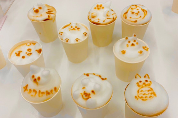 ＼グルメの秋にぴったり／限定コラボ♪チョコ食べ比べ＆3Dラテアート作り♡