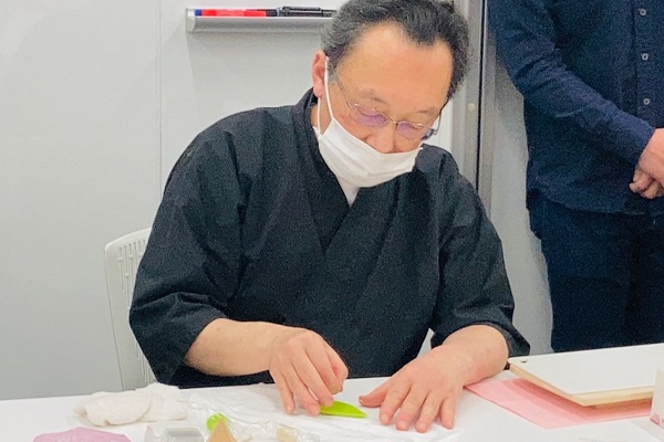 《はじめての♡和菓子作り体験》現役の職人さんが丁寧レクチャー♪
