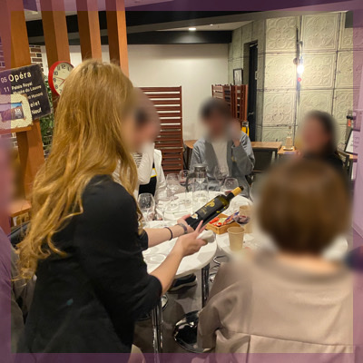 《ワイン飲み比べ×社会人交流会♡》プロチョイスのワインが3～4種飲める♪