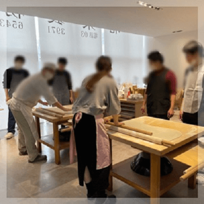 蕎麦打ち体験♡大正14年創業の職人さんが丁寧レクチャー