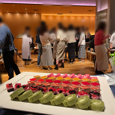 お花見シーズン先取り♡桜空間で出会う！ビュッフェ＆飲み放題
