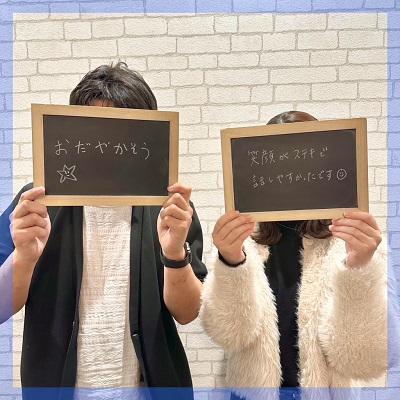 仲良しカップルを理想と考えている同年代の男女にお集まりいただきました。