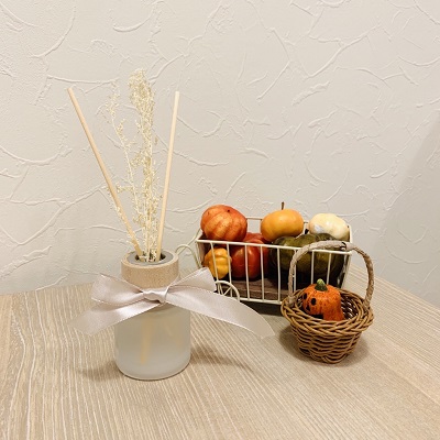 好きなアロマを選べる、リードディフューザーづくり体験パーティーをご紹介します。