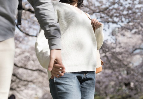 《保育士・看護師・受付嬢など♡》同性が多い職場で働いている女性限定