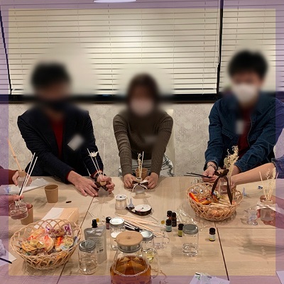 好きなアロマを選べる、リードディフューザーづくり体験パーティーをご紹介します。