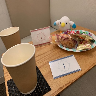 軽食や飲み物付きパーティー♪