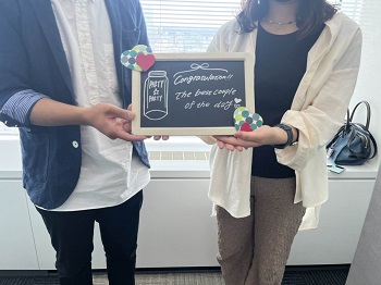 安心とドキドキな出会いをする男女♡