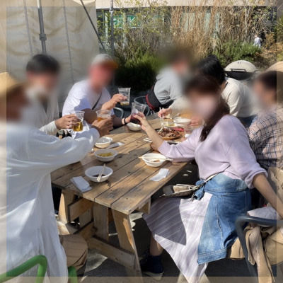 ＼最大20名　グランピングBBQ♪／
アクセス抜群・屋外企画・同年代で開催