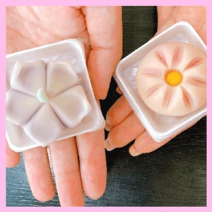 《和菓子作り体験》現役の職人さんが丁寧レクチャー♪