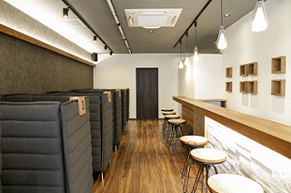 霧島国分ラウンジカフェ風オシャレな空間