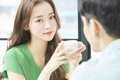 おしゃべり男女