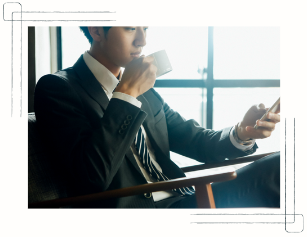 仕事をしている男性