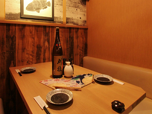 ディナーパーティーの席イメージ