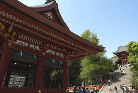 鶴岡八幡宮