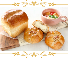 ふわふわはちみつ食パン＆フロマージュノワふんわり卵スープ