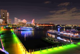 横浜の綺麗なイルミネーションが楽しめます