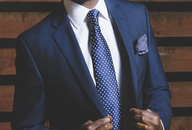 年収1200万円以上の男性