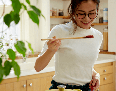 家庭的な女性