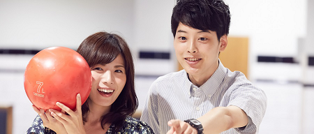 デートするカップル