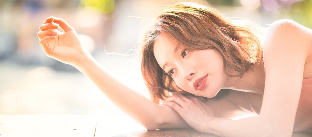 女性