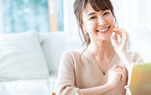 清楚な女性とディナー