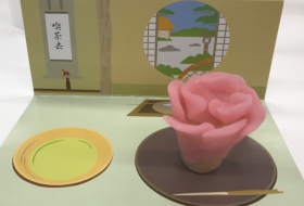 和菓子作りを楽しむ