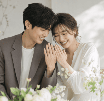 婚約報告男女