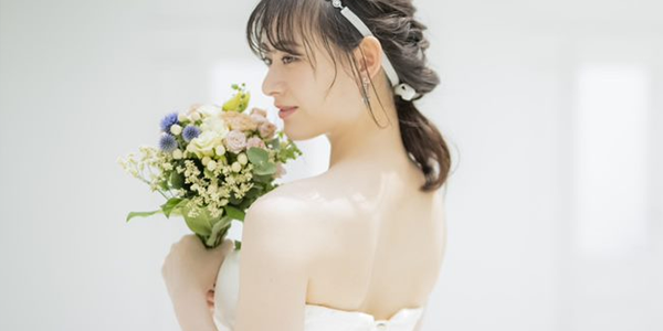 結婚に前向きな女性の画像