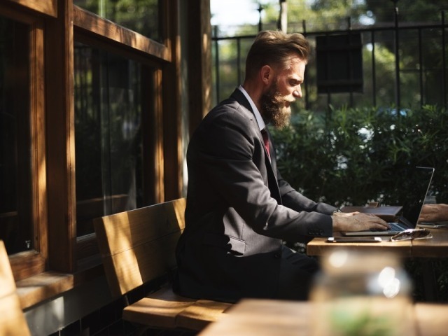 高学歴の人に出会える街コンの選び方