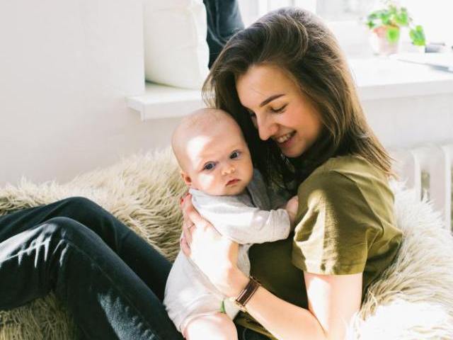 保育士女性は婚活男性からなぜ人気？