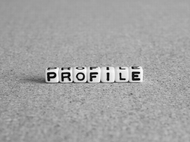 パーティーが怖くならない！会話の広げ方やプロフィールの書き方