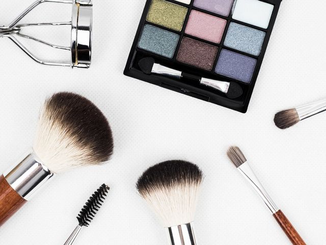 婚活パーティーでおすすめのメイク術