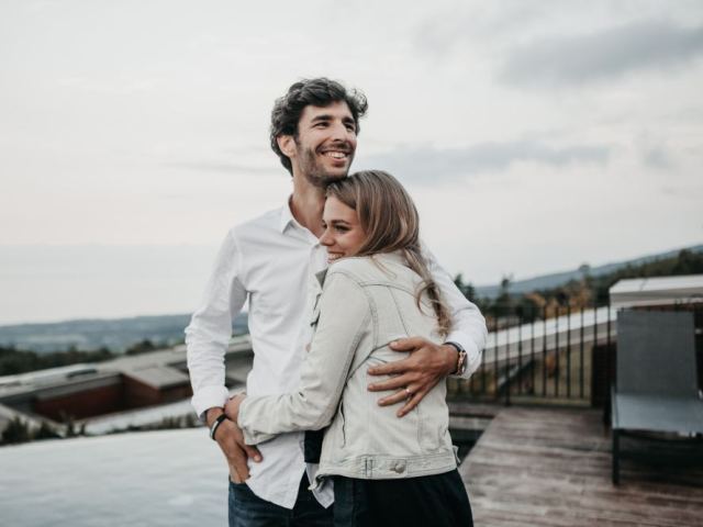 婚活パーティーで安心して付き合える年下男性の見極め方