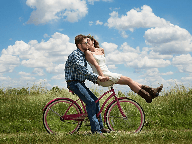 自分の魅力をアピールするパーティーの選び方