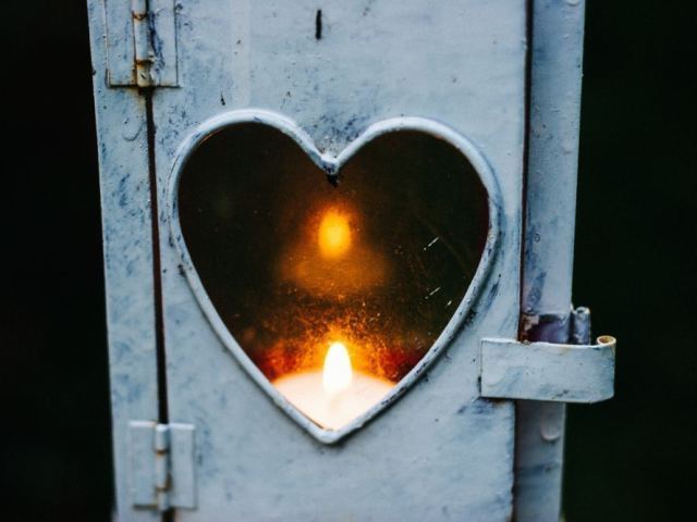 婚活パーティー後の初デートへの誘い方